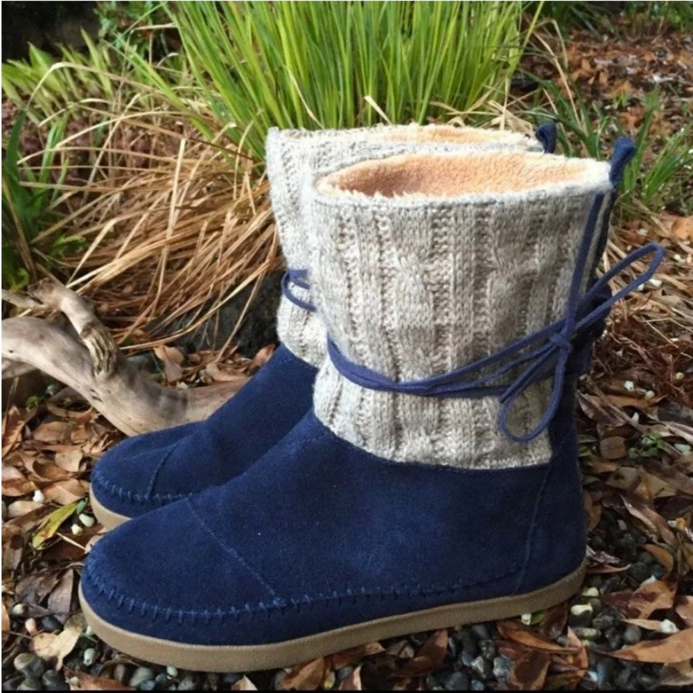 Toms Cable-Knit Suede Nepal Boot 8.5